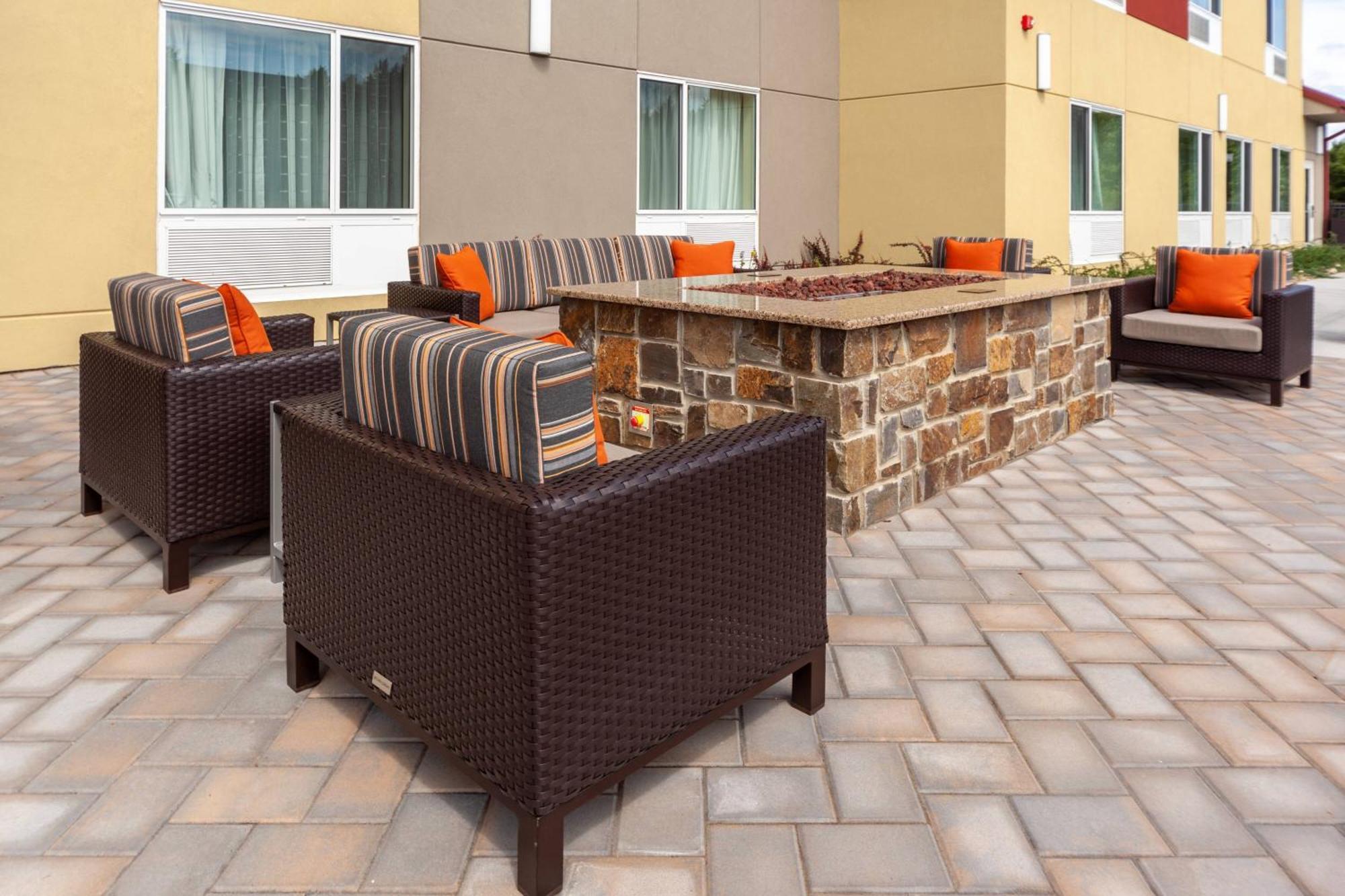 Towneplace Suites By Marriott Front Royal Exterior foto